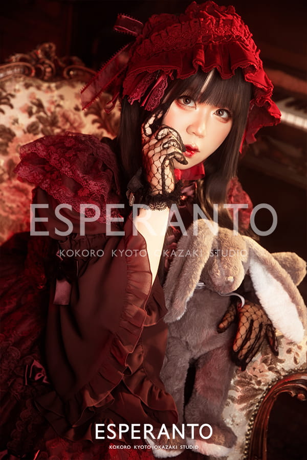 京都の変身写真スタジオで撮影されたロリィタ