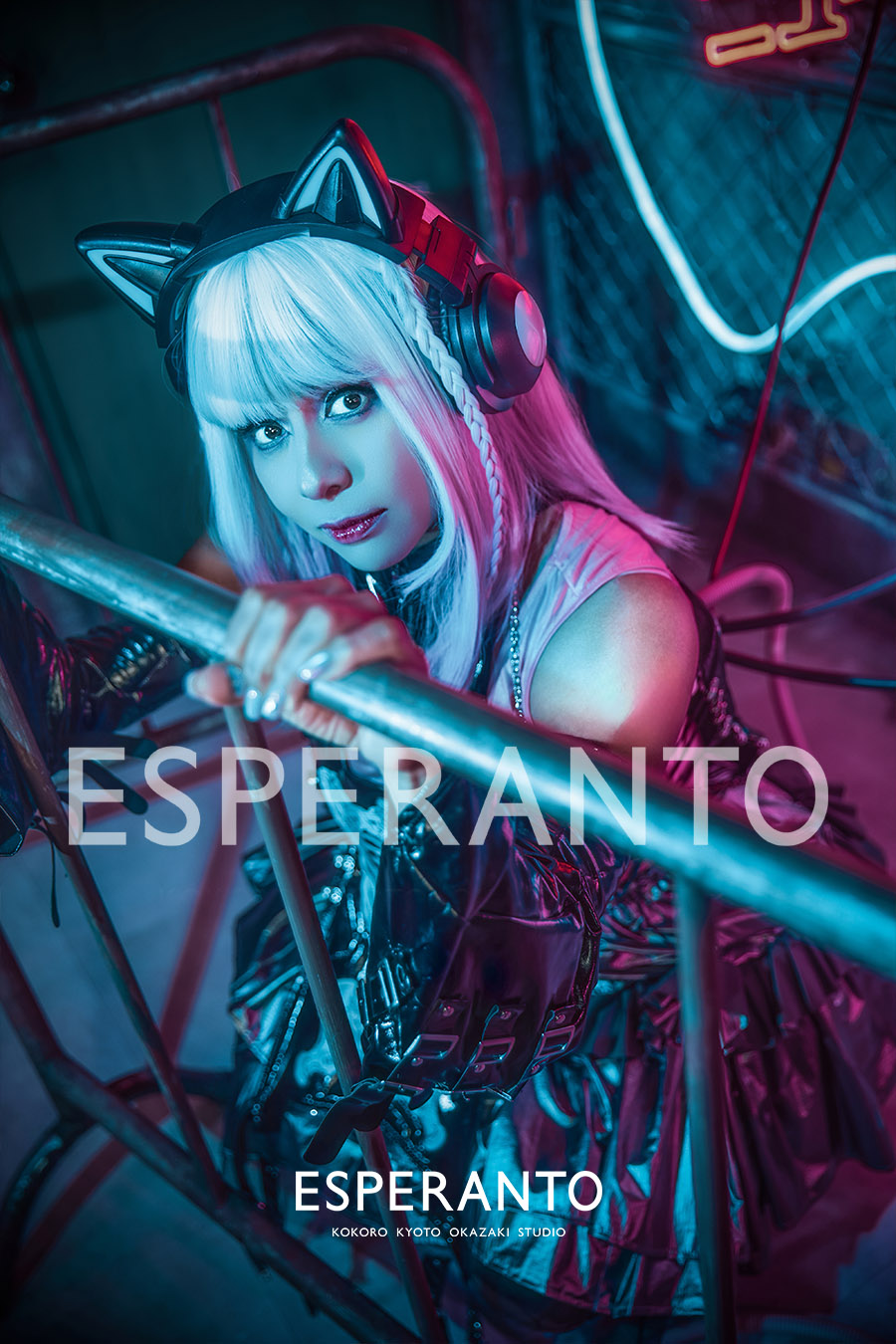 Full-body Dennou Doll style in the Neon Ruins studio set