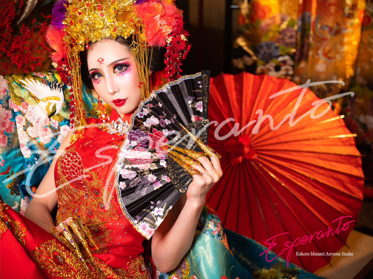 チャイナドレスで中華風の変身体験 | エスペラント KOKORO南青山スタジオ